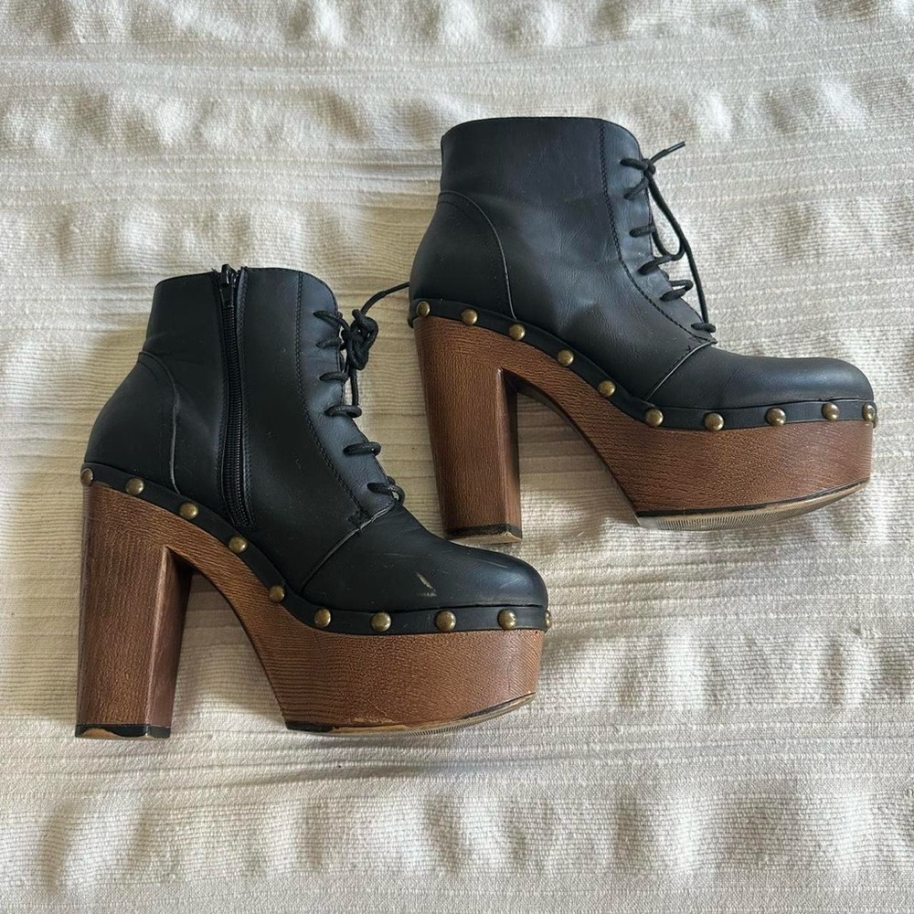 Just fab Y2K heeled boots size 8